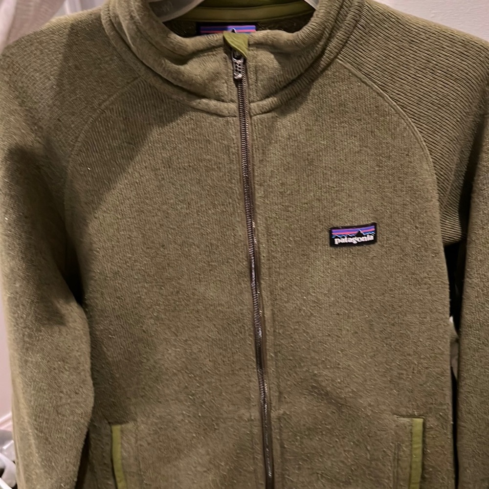 Patagonia size small green jacket